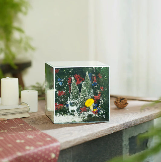 Lil-Cube Christmas (5.9 x 5.9 x 5.9")