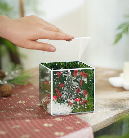 Lil-Cube Christmas (3.9 x 3.9 x 3.9")