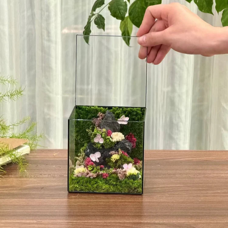 Lil-Cube Spring#2 (3.9 x 3.9 x 3.9")
