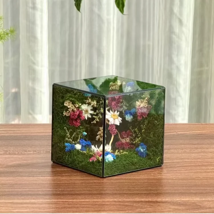 Lil-Cube Dream Wishes (3.9 x 3.9 x 3.9")