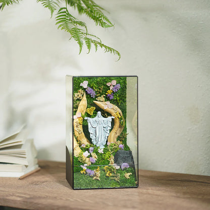 Lilforest - The Garden of Mercy (5.9x5.9x9.8")